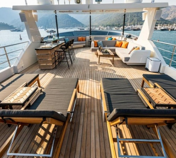 Exterior Relaxation Area