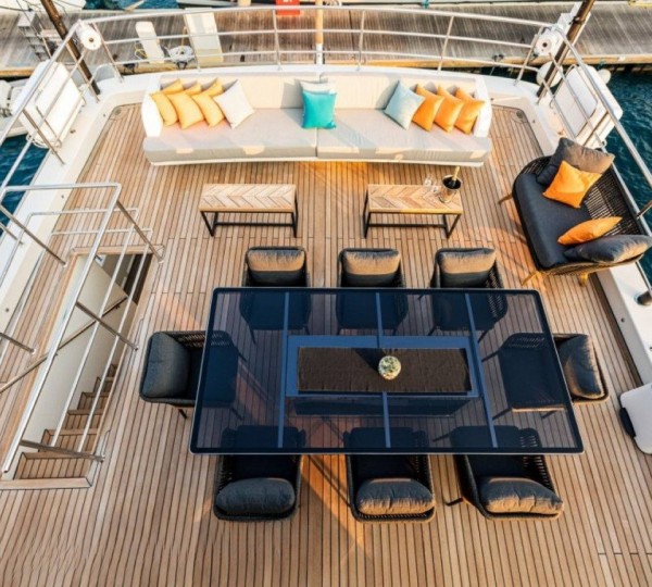 Exterior Relaxation Area With Dining