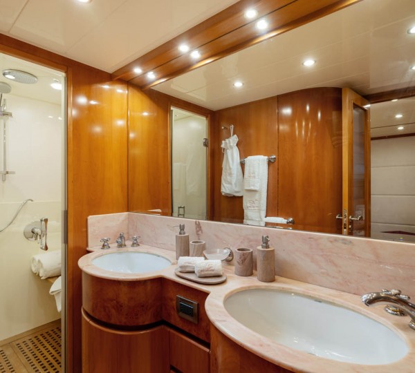 Master Ensuite