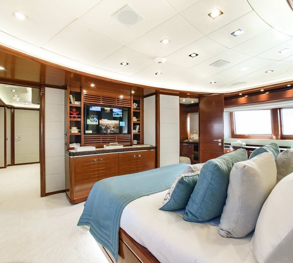 Master Suite With Tv