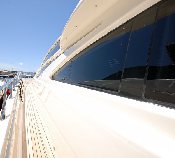 Side Deck