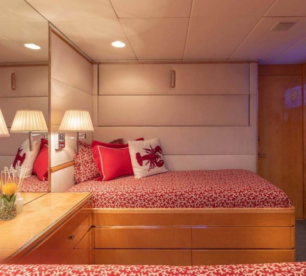 Cabin With Double Bed 07