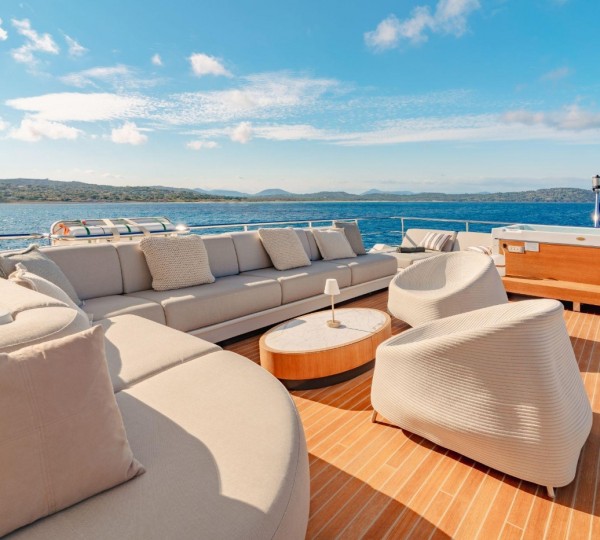 Exterior Relaxation Area