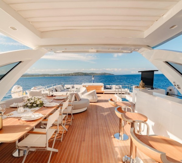 Exterior Dining Area