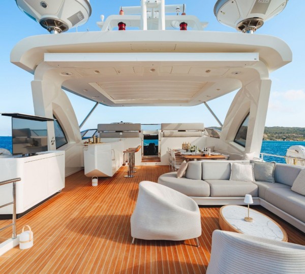 Exterior Relaxation Area