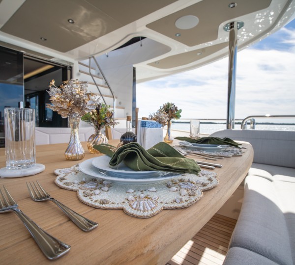 Exterior Dining Set Up