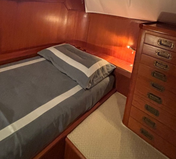 Single Bed Preview In Double Bed Cabin