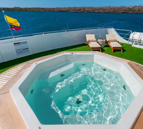 Exterior Sunbathing Area
