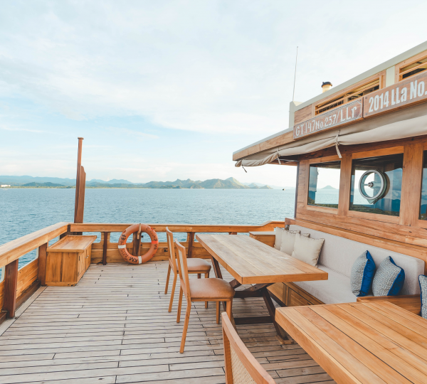Open Sundeck Dining Area