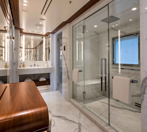 Master Ensuite Bathroom