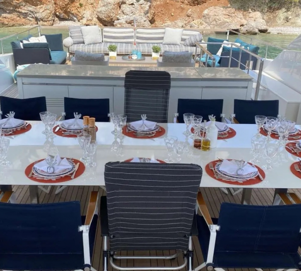 Exterior Dining Area