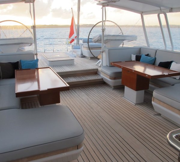 Exterior Living Spaces  00005