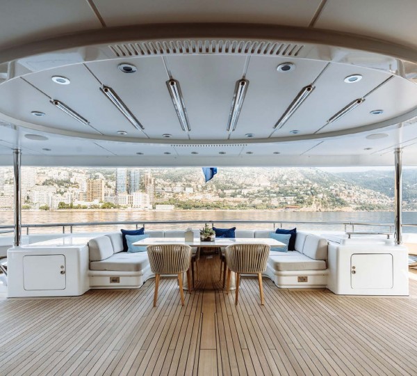 Aft Deck Seating