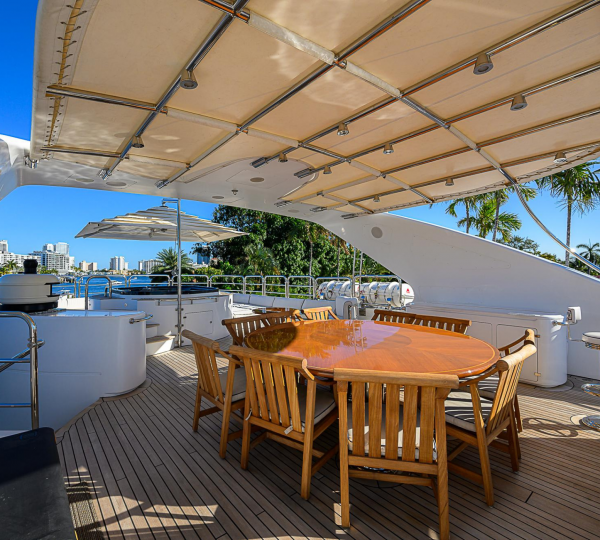 Sundeck Dining Area