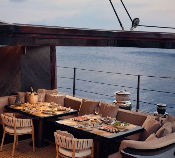 Exterior Relaxation Area With Dining