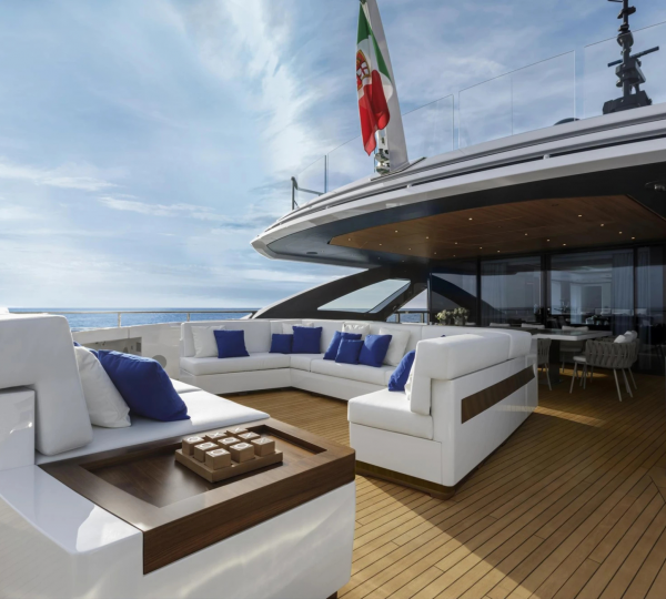 Opendeck Relaxation Area