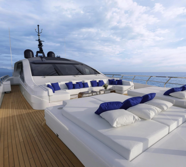 Sundeck Relaxation Area