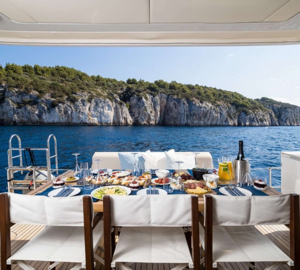 Exterior Dining Area