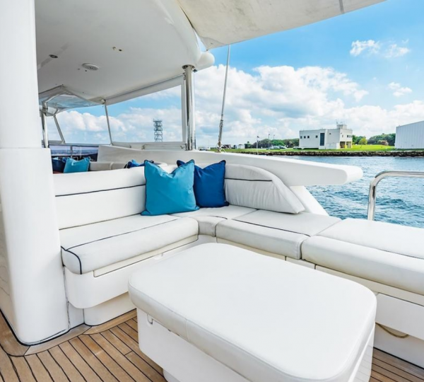 Opendeck Relaxation Area