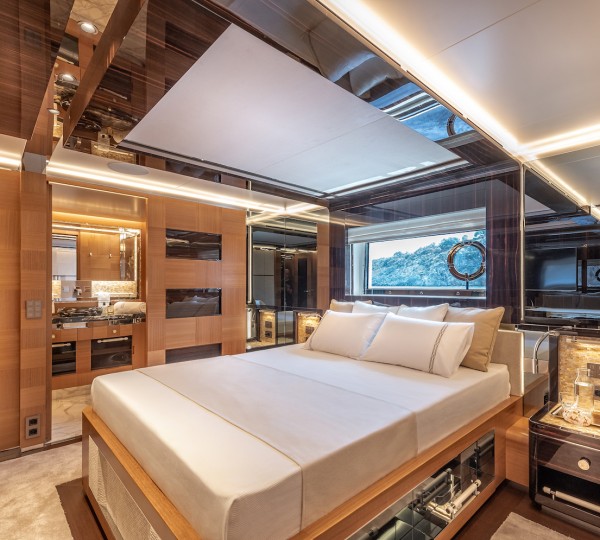 Double Cabin