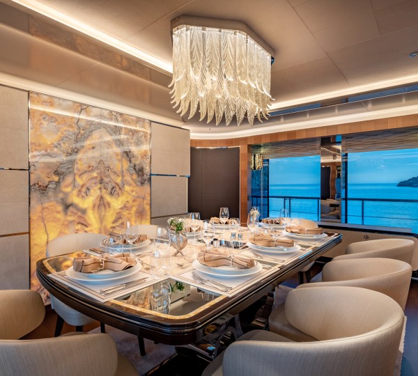 Main Saloon Dining Area