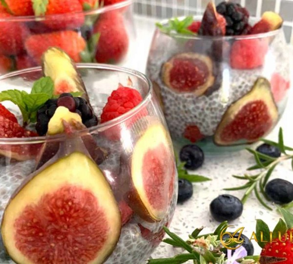 Sailing Catamaran ALLURE 64 Food 4