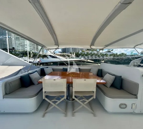 Exterior Relaxation Area With Dining