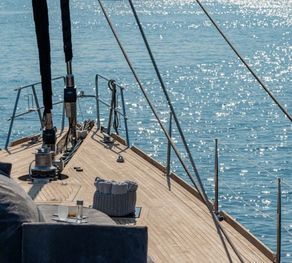 Foredeck Relaxation Area