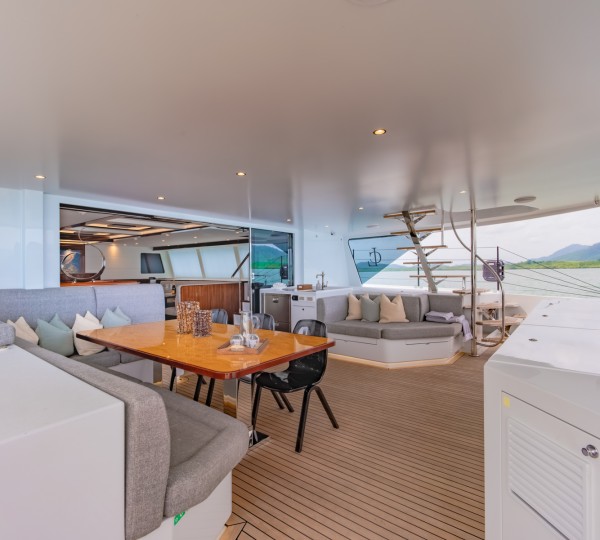 Aft Deck Seating Area