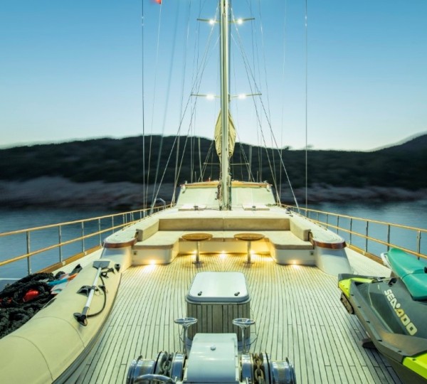 Exterior Relaxation Area With Water Toys
