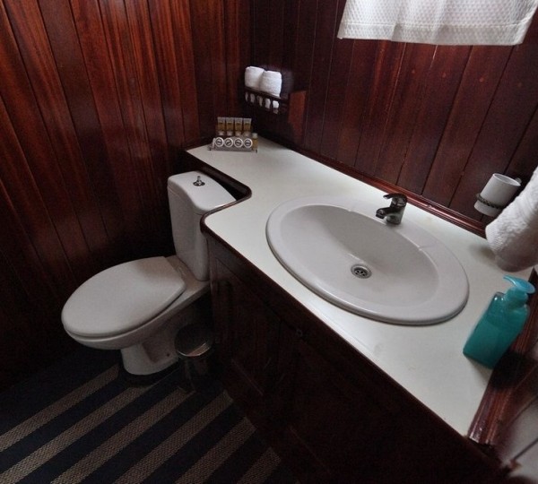 Ensuite Cabin