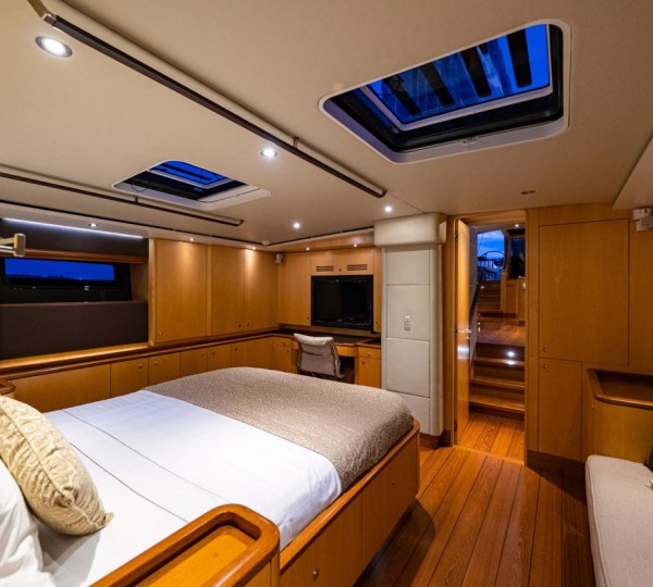 Master suite alternative view