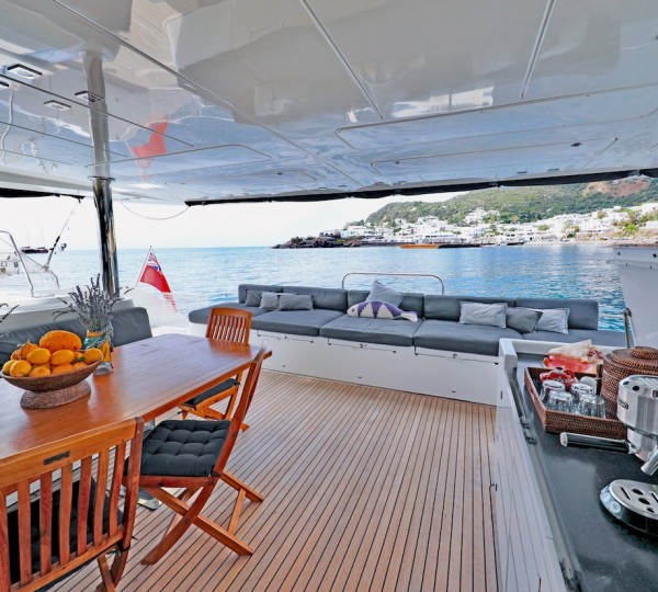 Al Fresco Dining Area