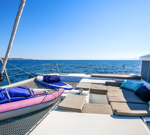 Forward Sunbathing Area