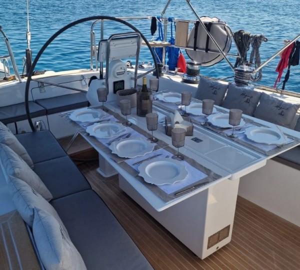 Exterior Relaxation Area With Dining