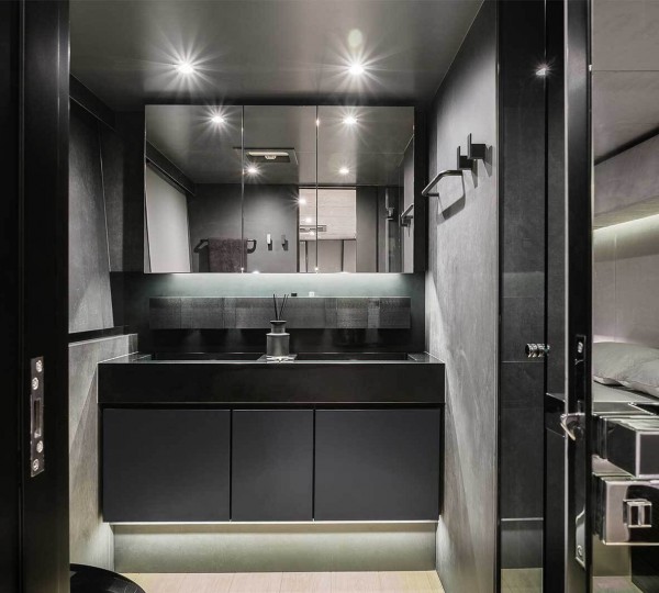 Master ensuite