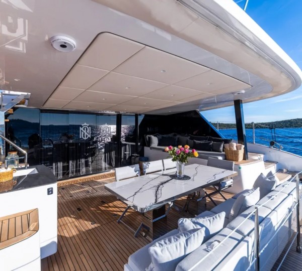 Exterior Relaxation Area