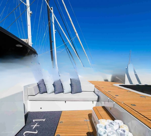 Exterior Relaxation Area