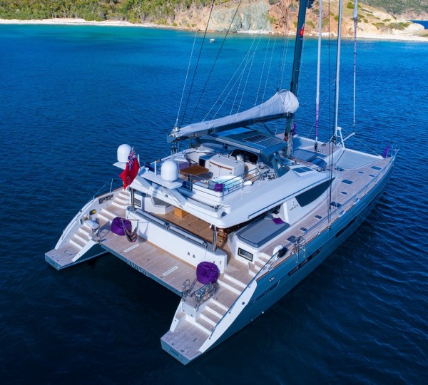 S/Y NAMASTE - Main shot