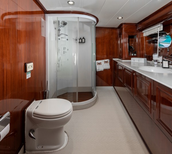 Master Ensuite