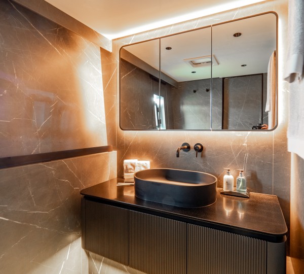 Ensuite Bathroom Sink