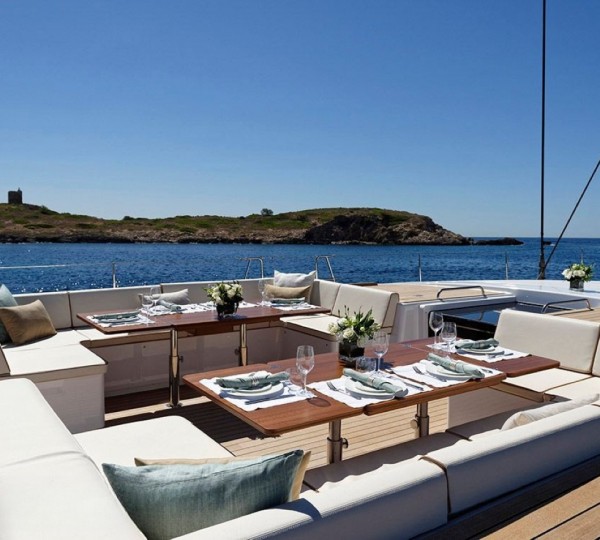 Exterior Relaxation Area With Dining