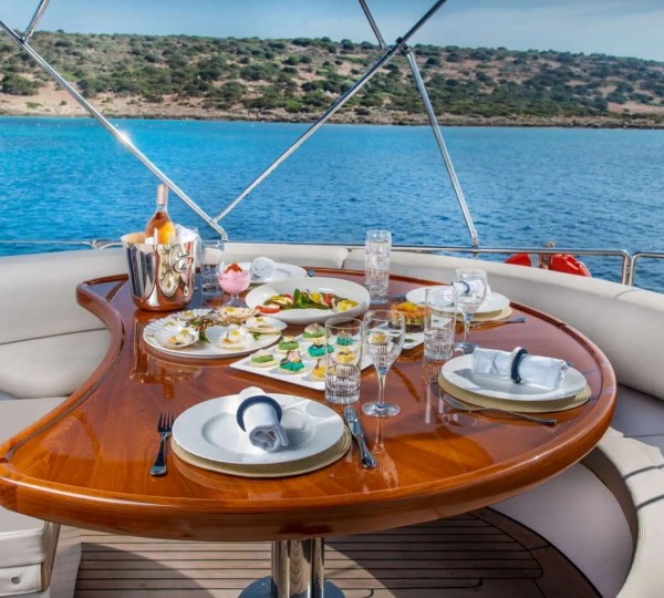 Exterior Dining Area