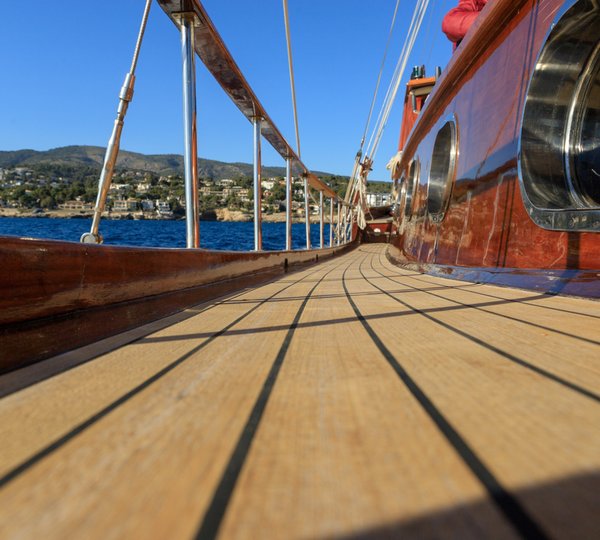 Deck Detail
