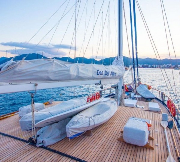 Exterior Relaxation Area