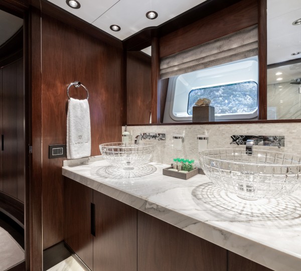 Master Ensuite Bathroom