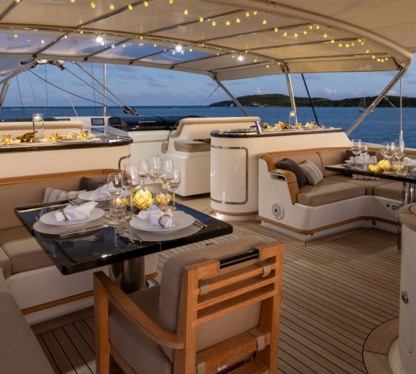 Opendeck Dining Area