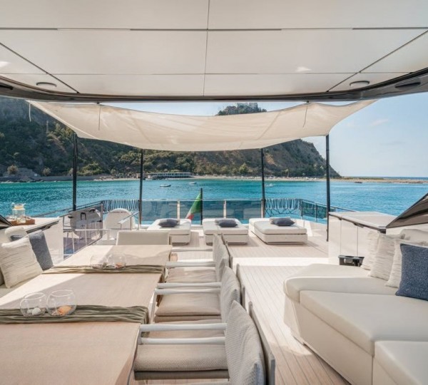 Exterior Relaxation Area