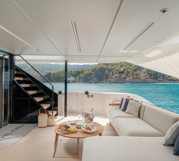 Exterior Relaxation Area