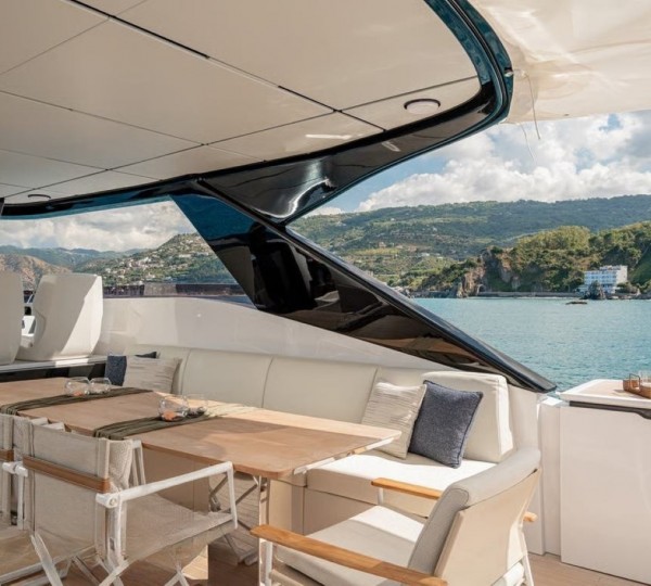 Exterior Dining Area